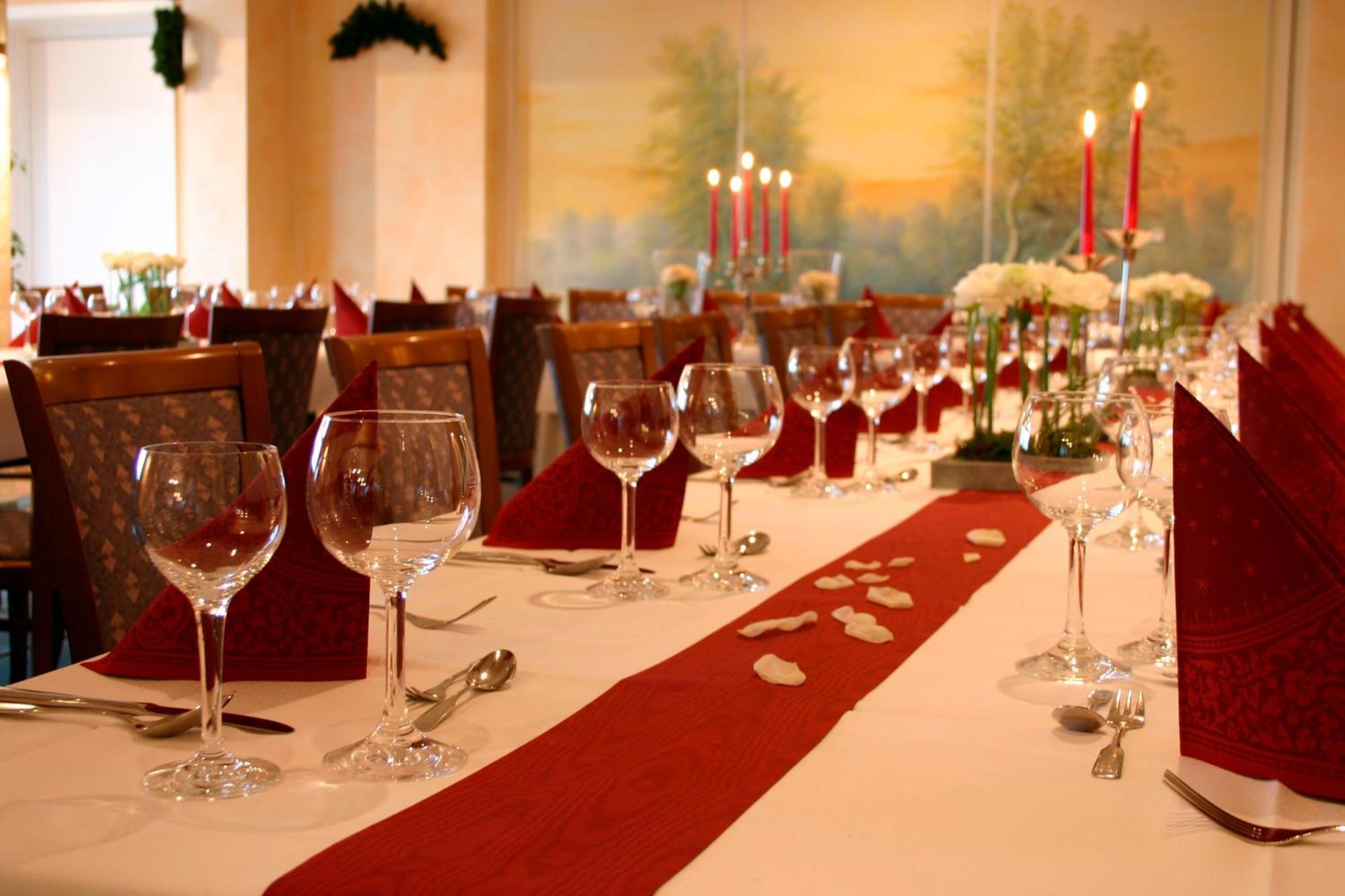 Land-Gut-Hotel Restaurant Kreuz Meyer Штур Экстерьер фото